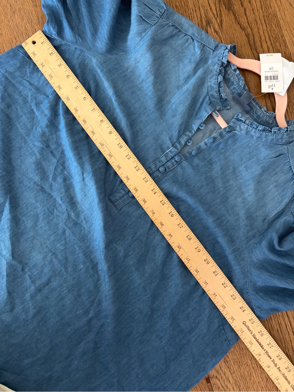 J. Jill (NWT W/ Small Flaw) Light Blue Chambray Indigo Stand Collar Top 2X - Picture 10 of 14